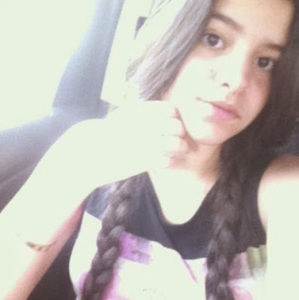 Meet your Posher, Nina